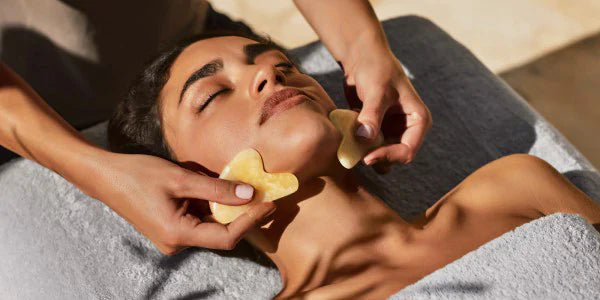 טיפולי פנים ועיסויי גוף בספא ל'אוקסיטן |  Spa L'Occitane