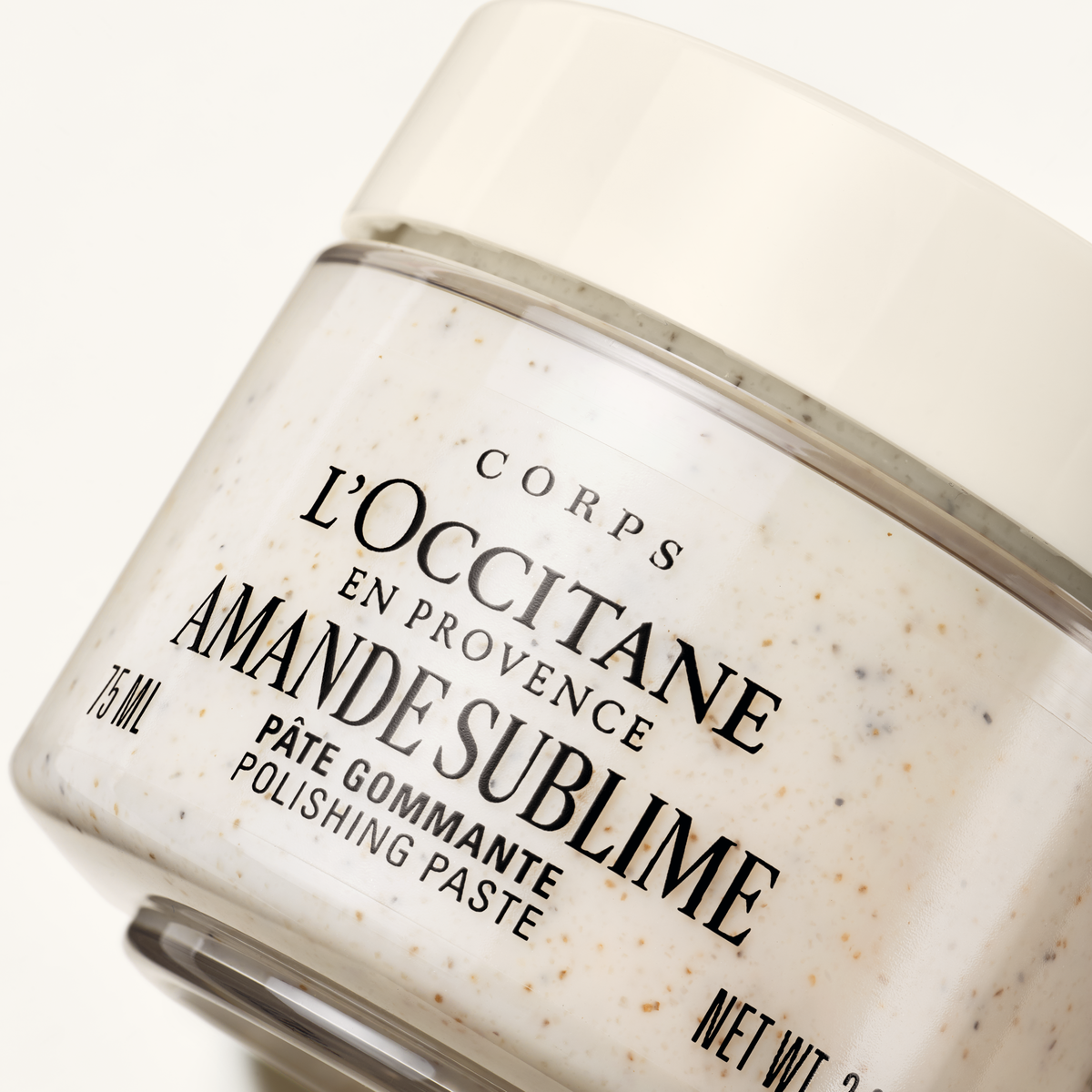 פילינג גוף חמאת שקדים (אריזת נסיעה)