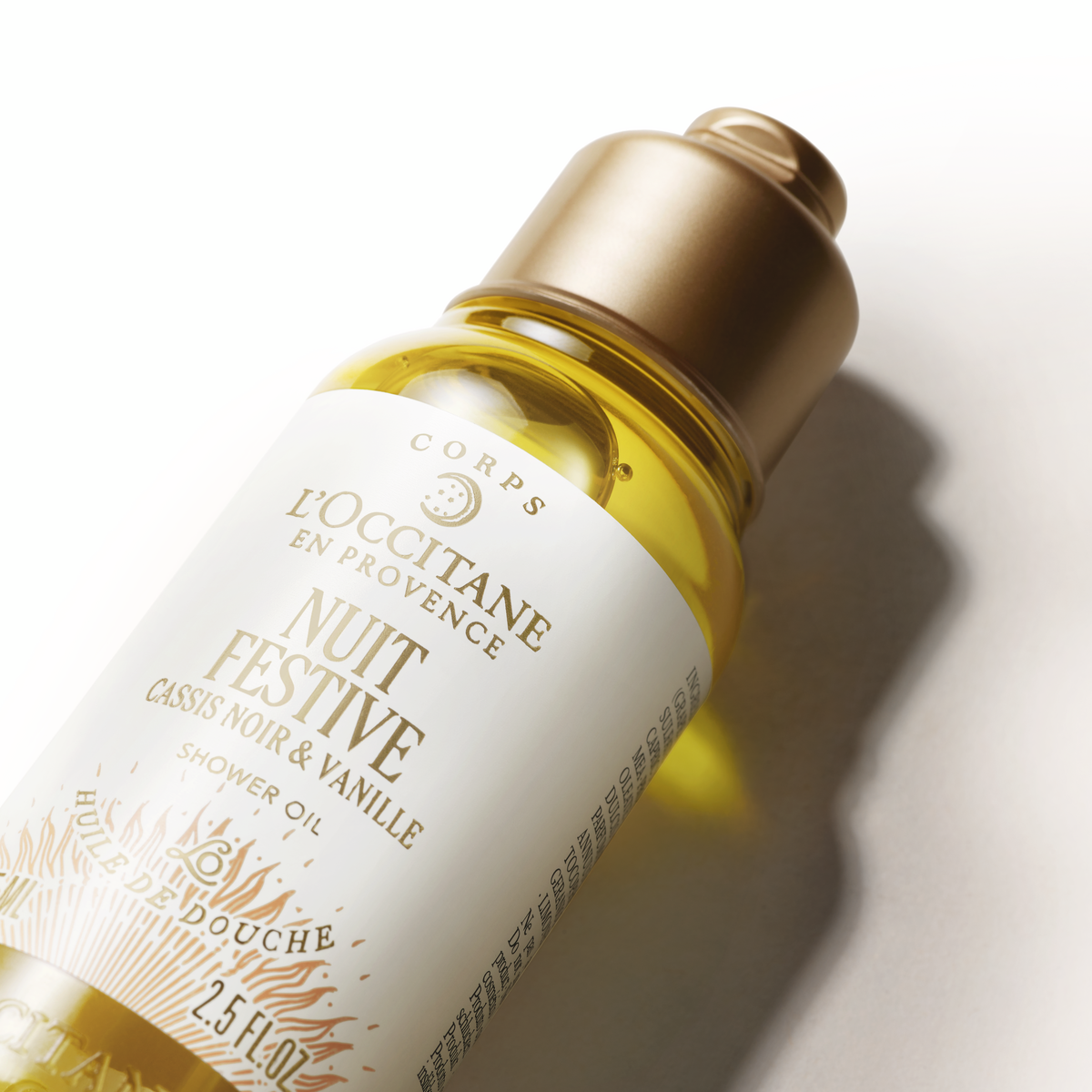 שמן רחצה שקדים, וניל ודומדמנית שחורה (אריזת נסיעה)