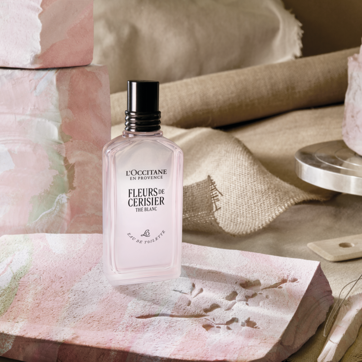 בושם או דה טואלט פריחת הדובדבן תה לבן