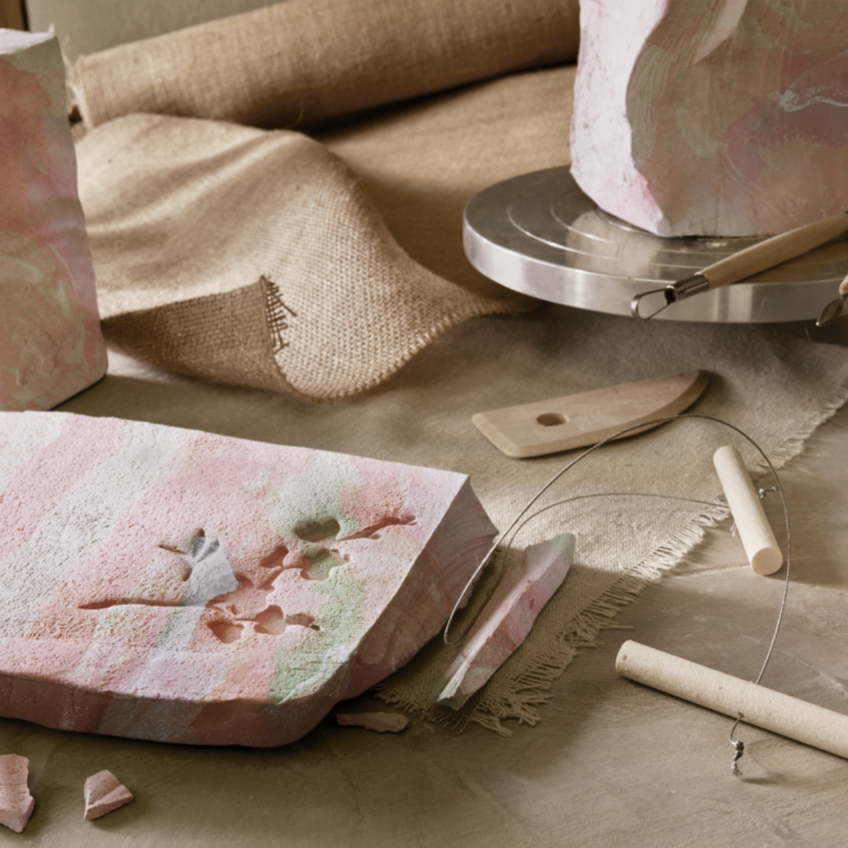 קרם גוף חלבי מבושם פריחת הדובדבן תה לבן